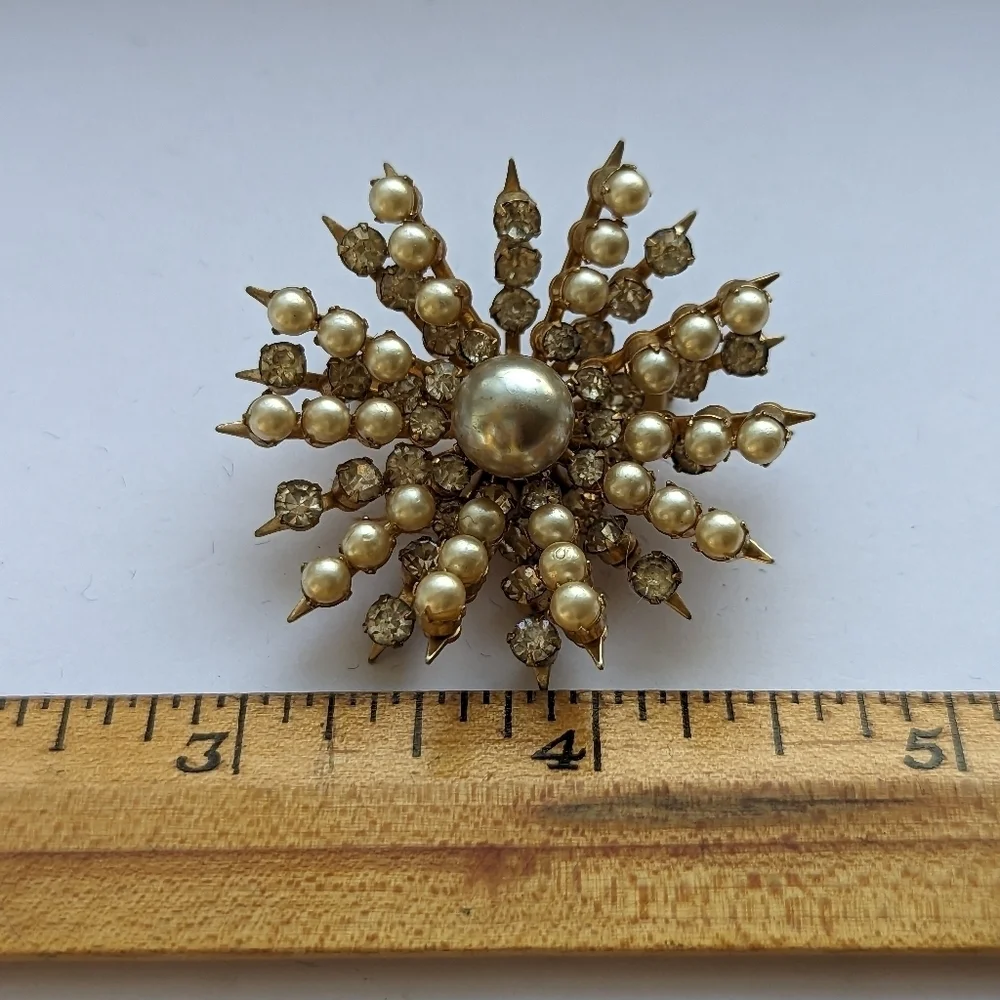 Coro Vintage Signed Brooch Faux Pearls rhinestone diamonds, atomic sun burst